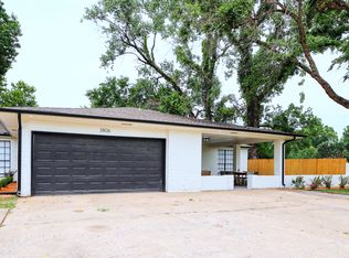 3806 E Harris Rd, Muskogee, OK 74403