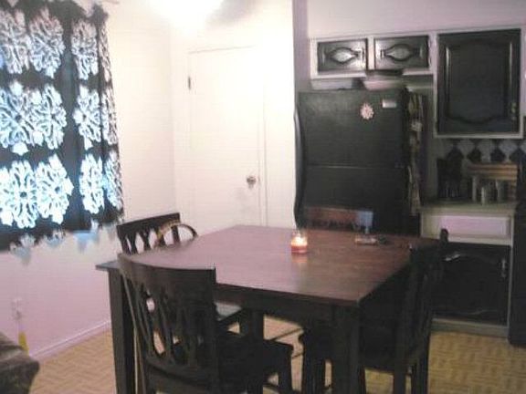 4th image of 2120 Heron Ave