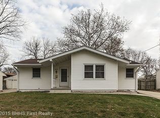 2821 E 39th Ct, Des Moines, IA 50317