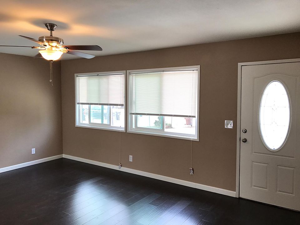 1st image of 428 Gendel Dr