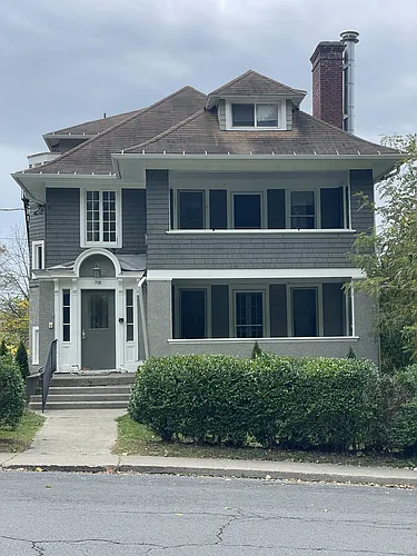 708 Stewart Ave Photo 1