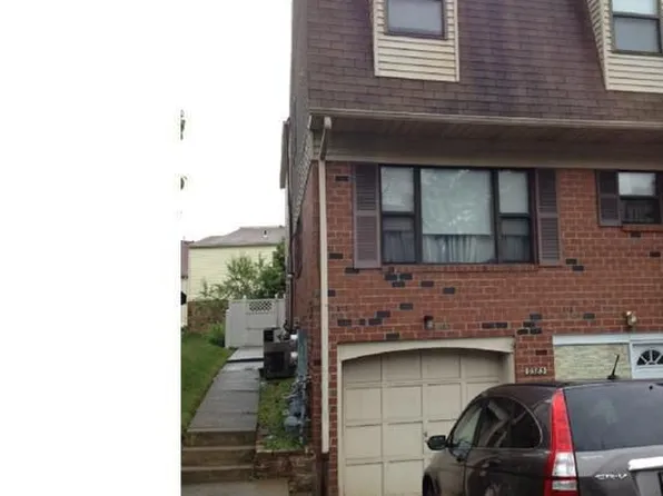 9383 Neil Rd #A, Philadelphia, PA 19115