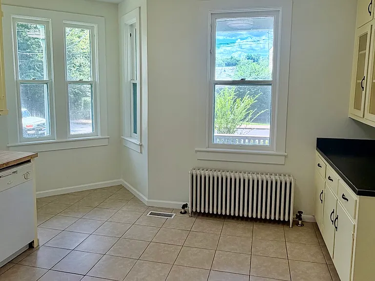 317 N Market St #1 — Photo 9