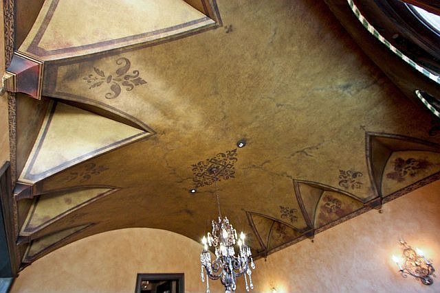 CEILING OF DINING ROOM