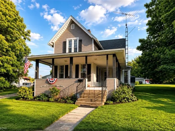 10672 Freedom St, Garrettsville, OH 44231