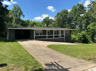 5 Sheneman Dr, Bella Vista, AR 72715