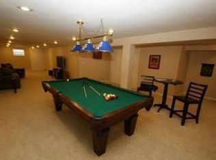 416 Wingate Dr, Schaumburg, IL 60193