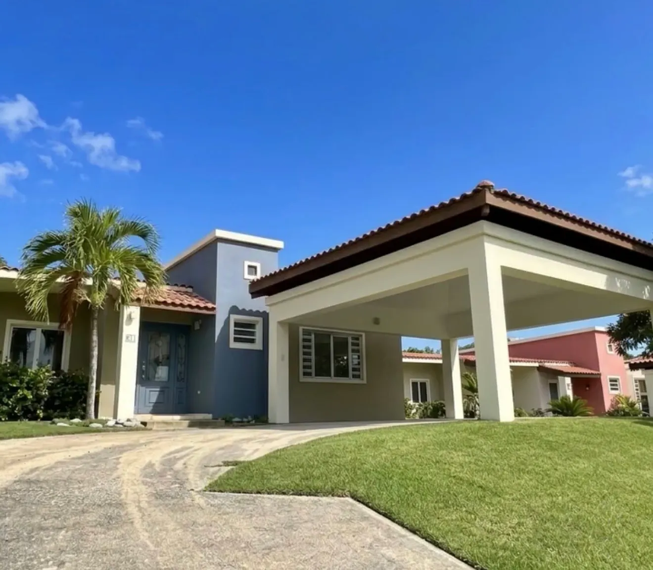 4 bed, 3500 sqft, $2,800 — Photo 1