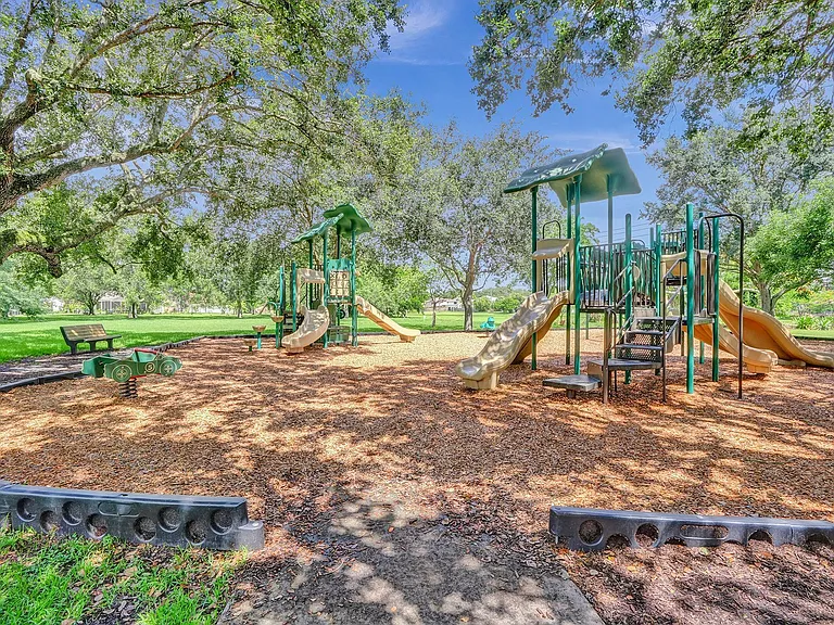 11042 Topeka Pl — Photo 33