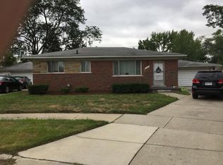 24465 Mabray Ave, Eastpointe, MI 48021