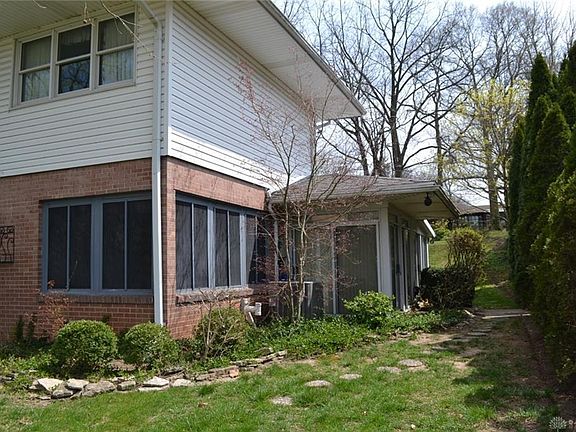 5th image of 605 Westchester Park Dr