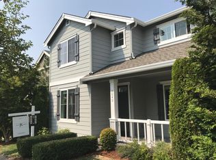 3040 NE Magnolia St, Issaquah, WA 98029