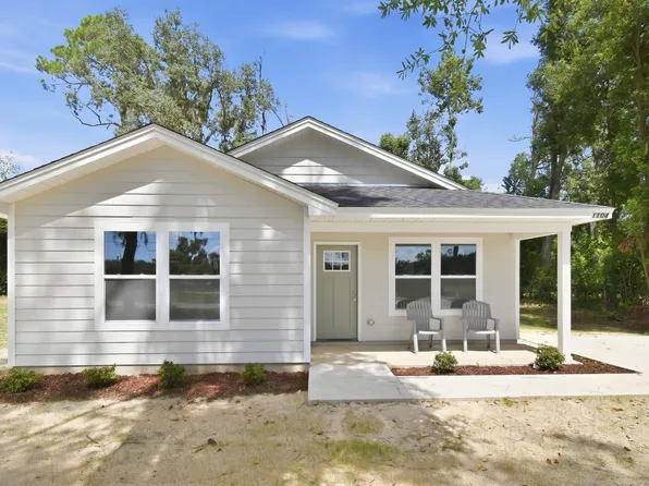 1104 E Veterans Dr, Perry, FL 32347