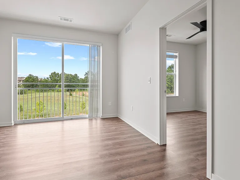 Flats at Carriage Commons — Photo 21