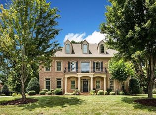 3205 Delamere Dr, Matthews, NC 28104