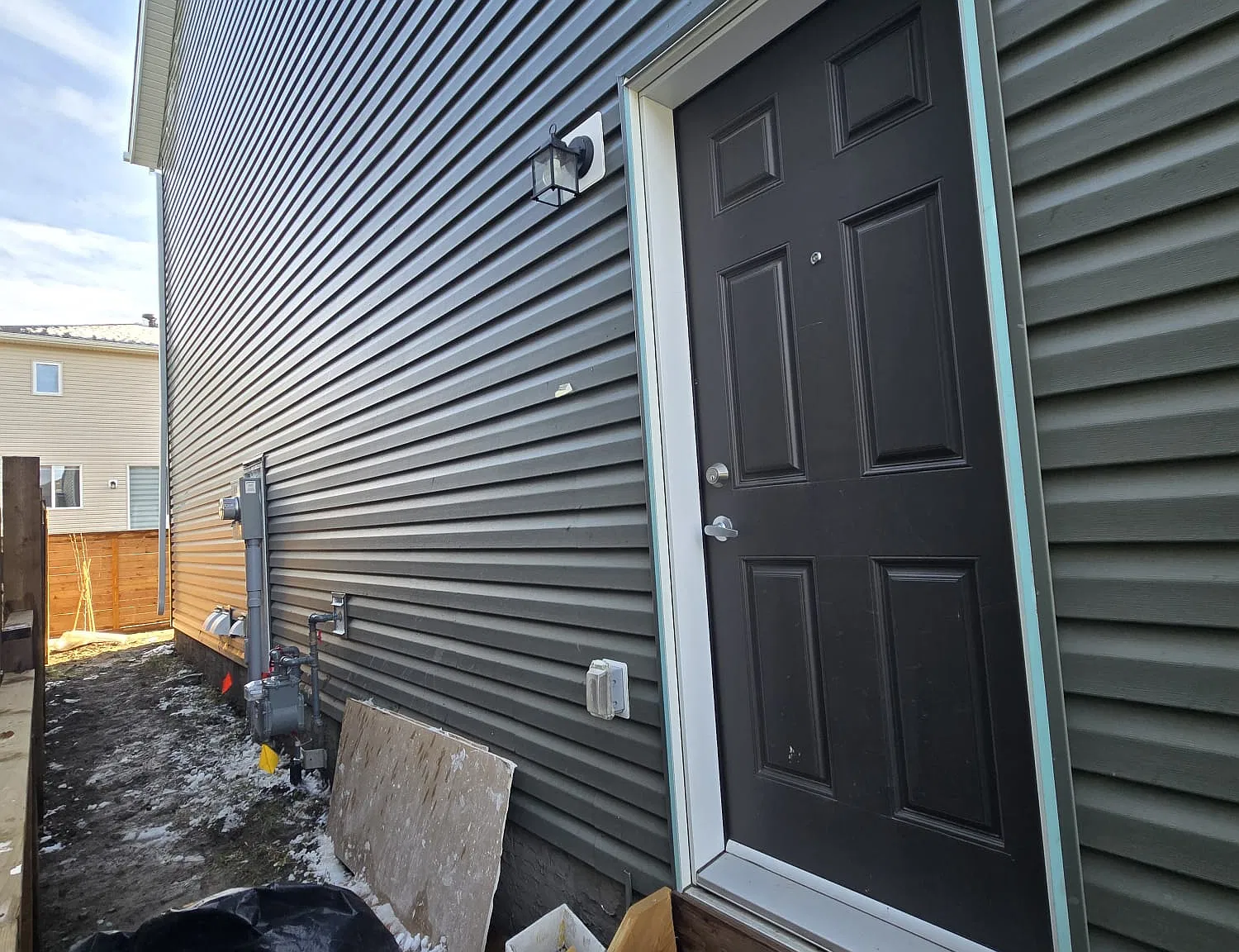 Legal Basement Suite - 108 Carringwood Grove NW — Photo 2