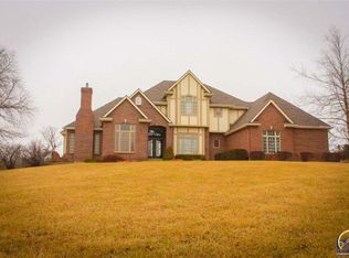 5710 SE 29th St, Tecumseh, KS 66542