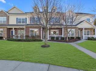 132 Rosebud Ct, Patchogue, NY 11772
