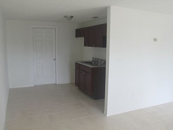 2nd image of 8315 N 9th St #2A
