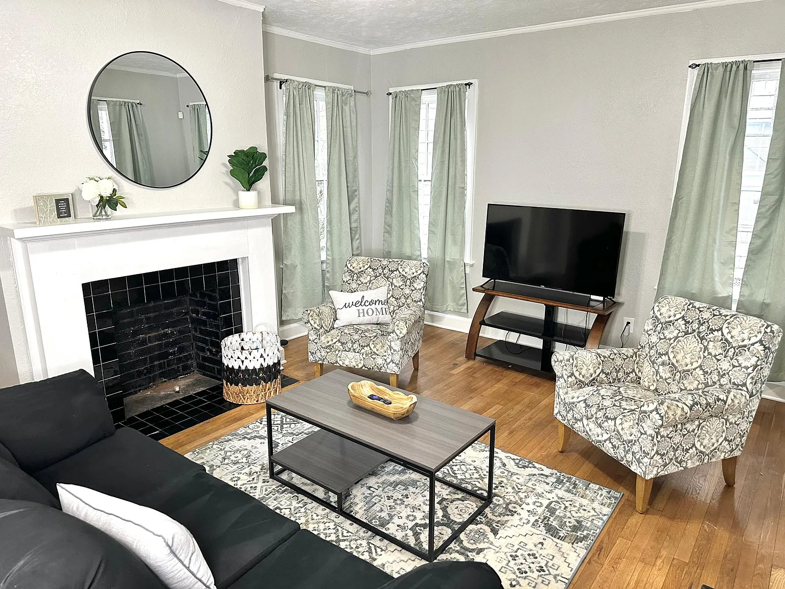 2 bed, 1132 sqft, $3,500 — Photo 2