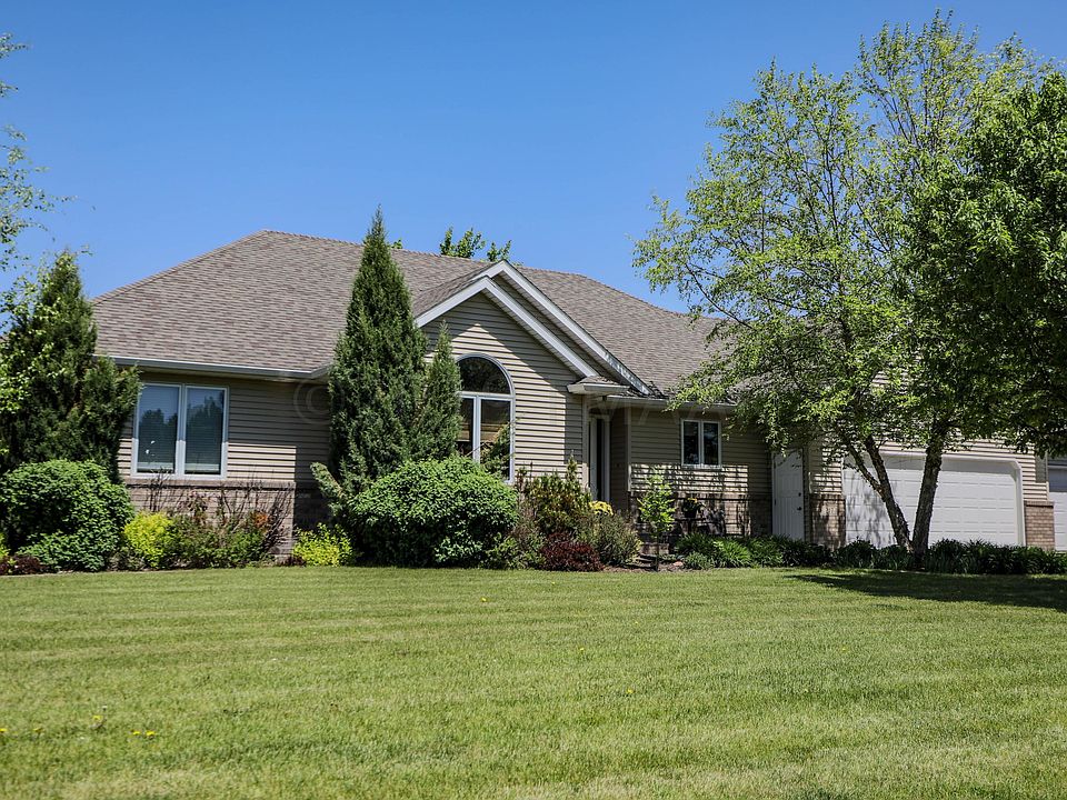 1st image of 217 47th Ave E