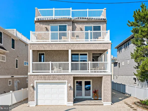 19 14th St, Beach Haven, NJ 08008