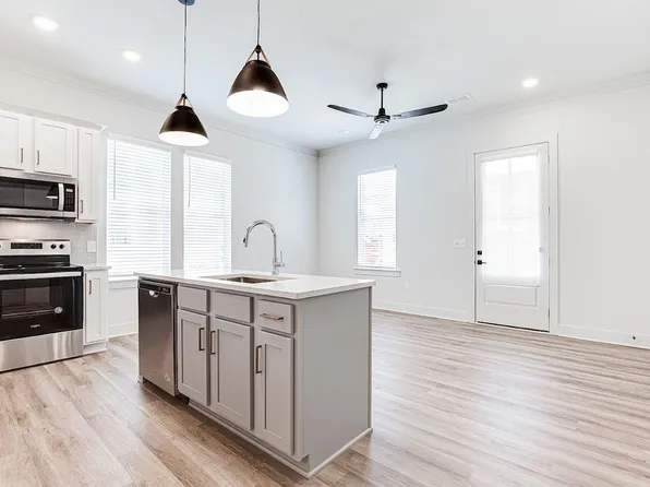 One Athens - 610 Barnett Shoals Rd