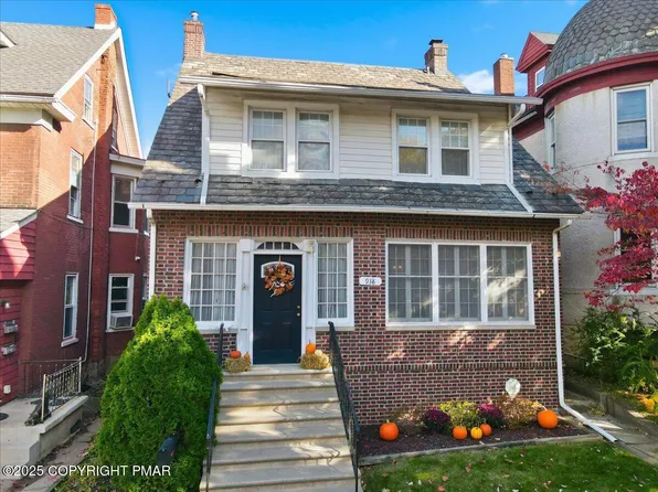 938 Linden St, Bethlehem, PA 18018