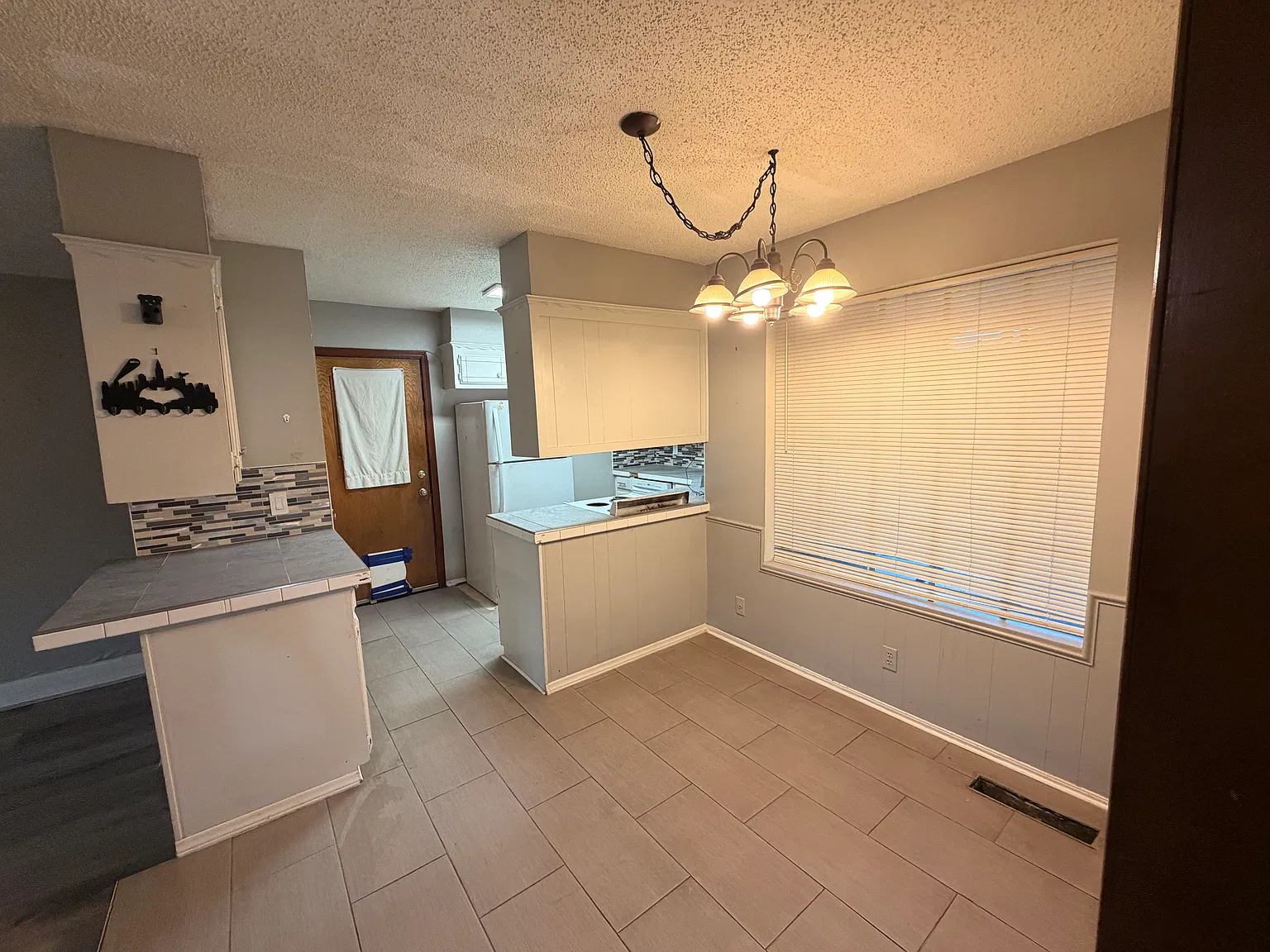 2 bed, 1250 sqft, $1,250 — Photo 4