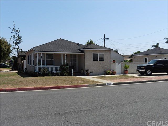 2nd image of 2604 W 152nd St