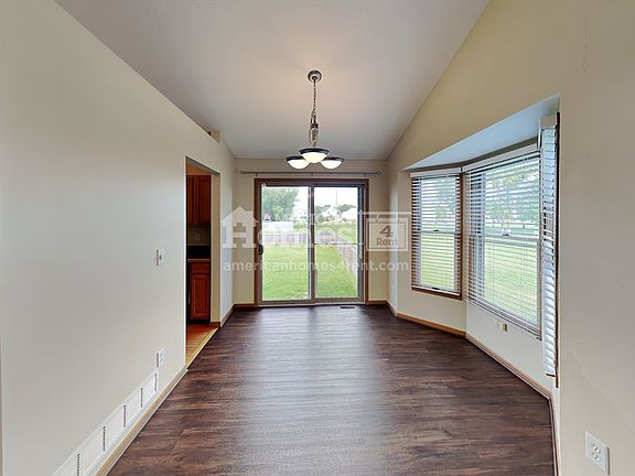 5th image of 5890 Westbend Dr