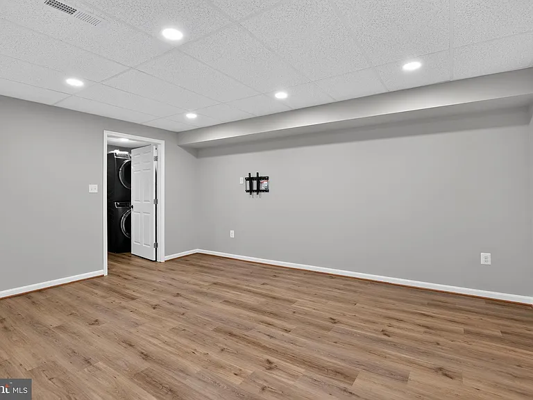 5195 Saint Leonard Rd — Photo 30