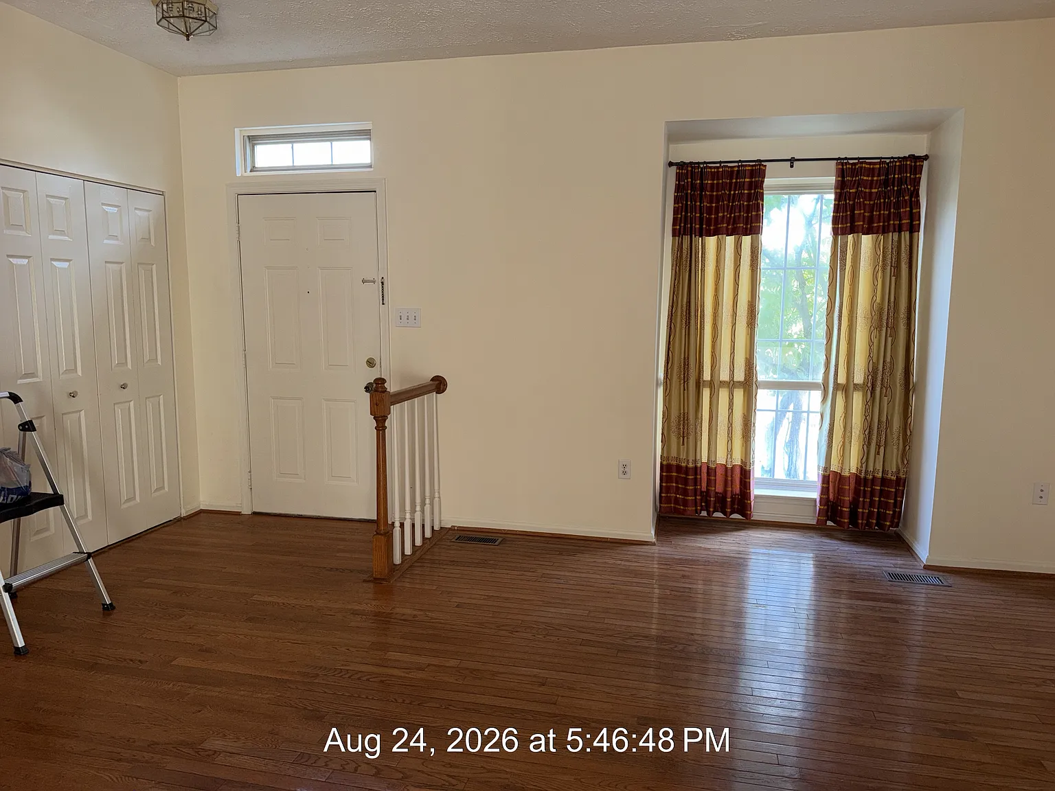 4 bed, 3.5 bath, 1500 sqft, $3,200 — Photo 1