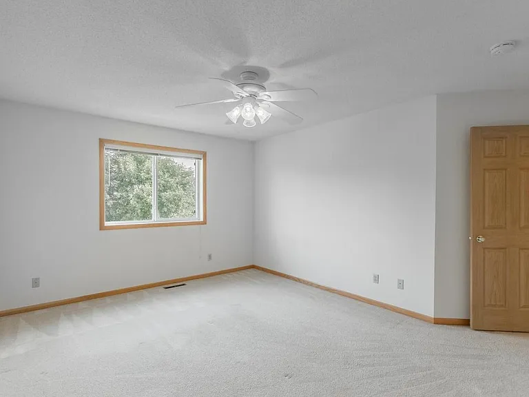 547 Woodduck Dr — Photo 24