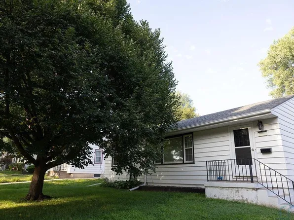 3416 Pierce St, Sioux City, IA 51104