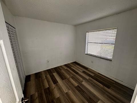 5th image of 9333 NW 1st Ct #9333