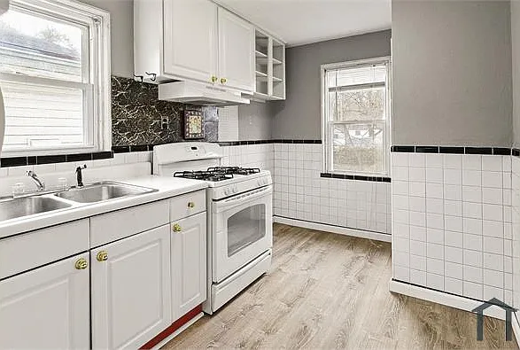 249 S Hartnett Ave — Photo 7