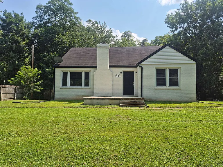 1510 Zinc Plant Rd — Photo 1