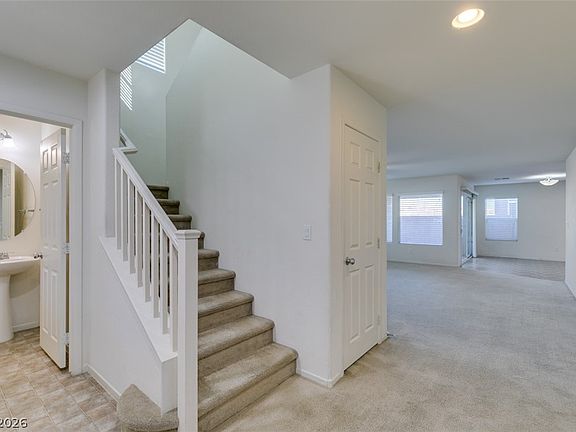 4th image of 10580 Norcross Ave
