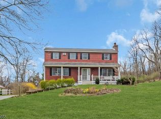 47 Courtland Dr, Wantage, NJ