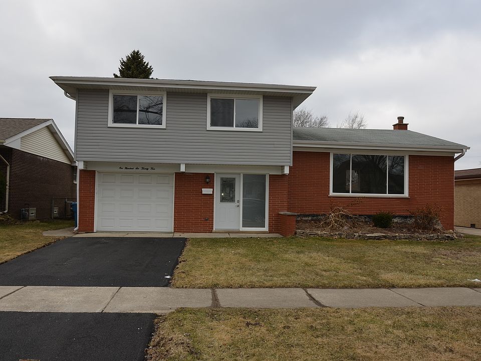 1st image of 10624 S Laramie Ave