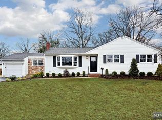 76 Mayfair Dr, Ramsey, NJ 07446