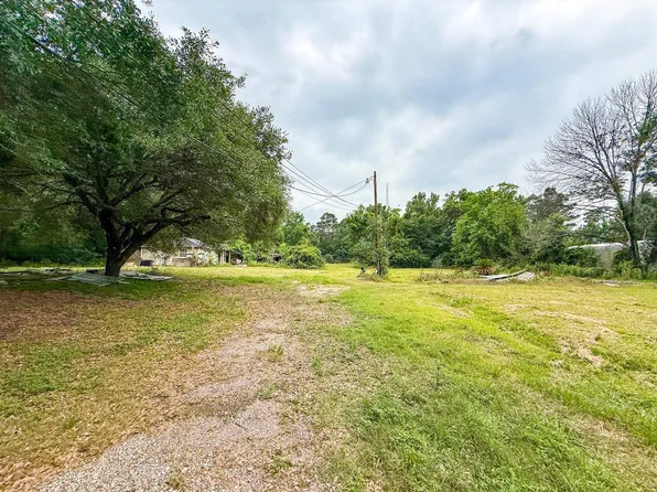 850 E Courtland St, Vidor, TX 77662