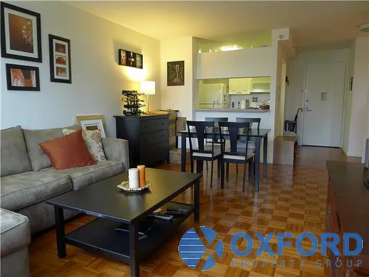 Rented by Oxford Property Group | media 20