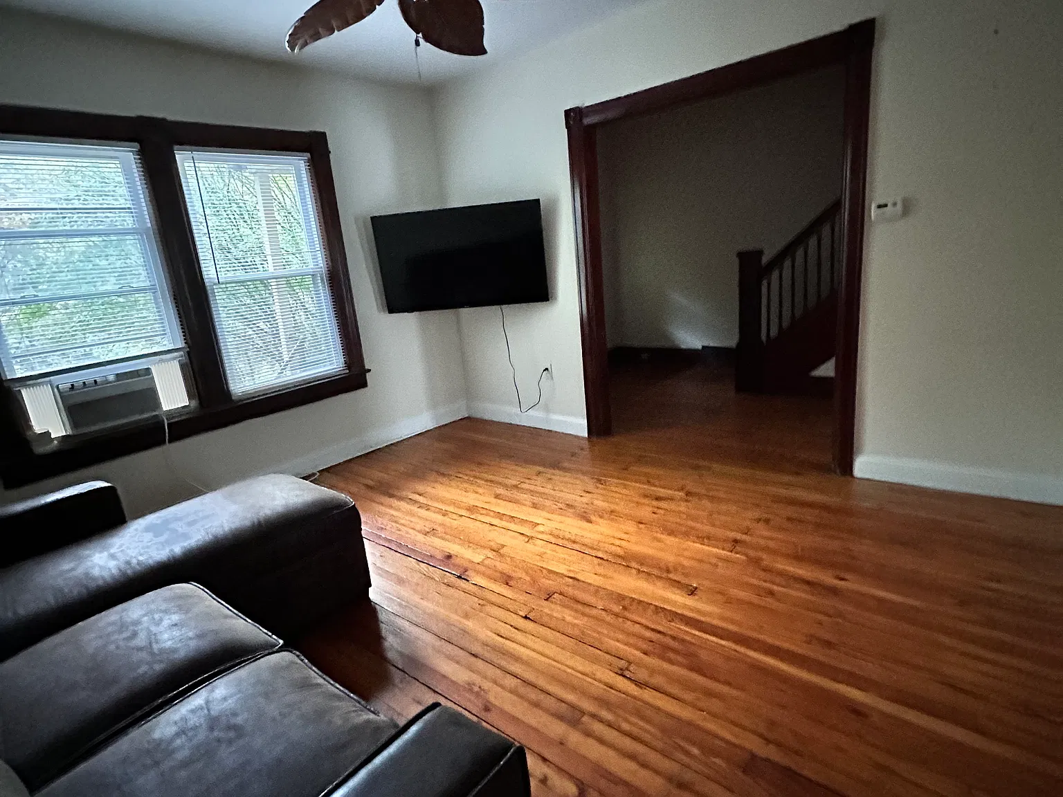 3 bed, 1.5 bath, 1700 sqft, $1,750 — Photo 2