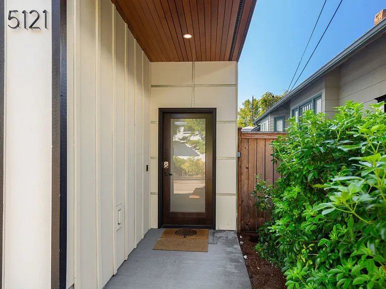 S Orcas St — Photo 15