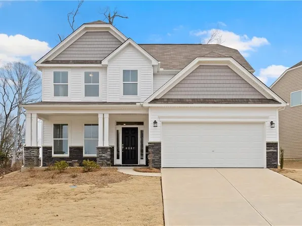 130 Coffee Ln, Hoschton, GA 30548