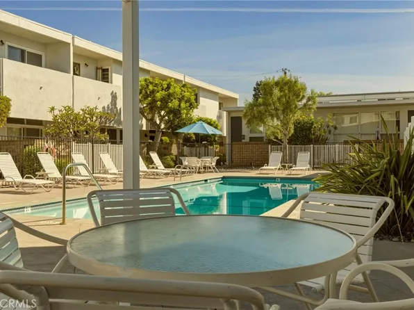 4331 W Sarah St #10, Burbank, CA 91505