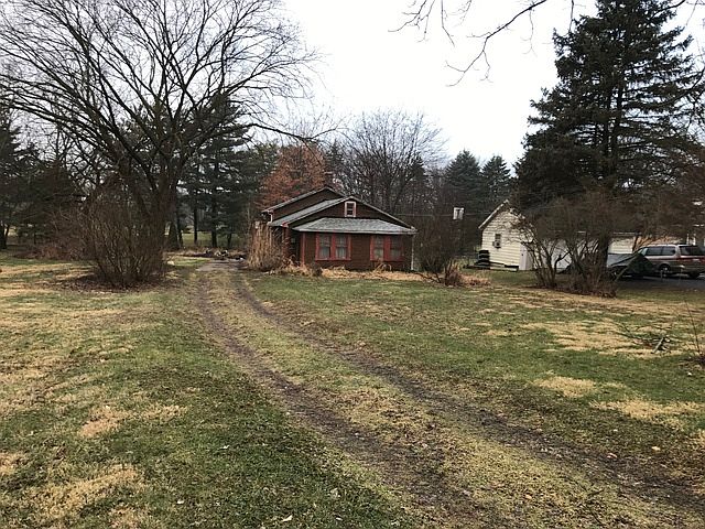 2nd image of 5608 Riverview Dr