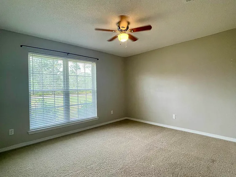 7747 Fenwick St — Photo 20